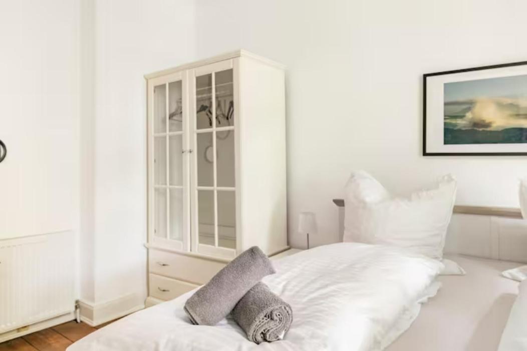 Grosszuegige 185M2-Altbauwohnung In Bestlage 7Zimmer-2Baeder-2Kuechen-2Wcs Hamburg-Harburg Exteriör bild